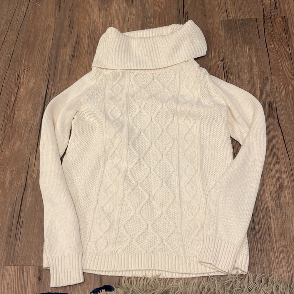 Banana Republic turtle neck